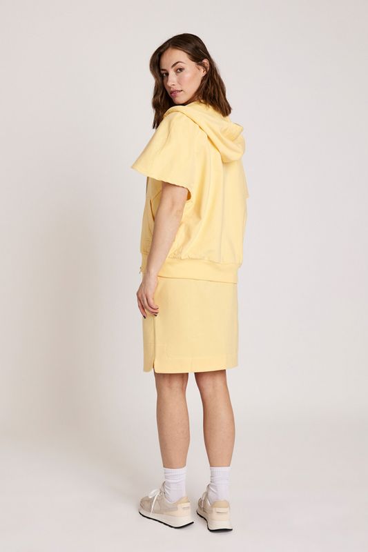 Emelda vest, sunshine